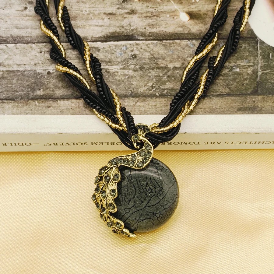 Collier paon