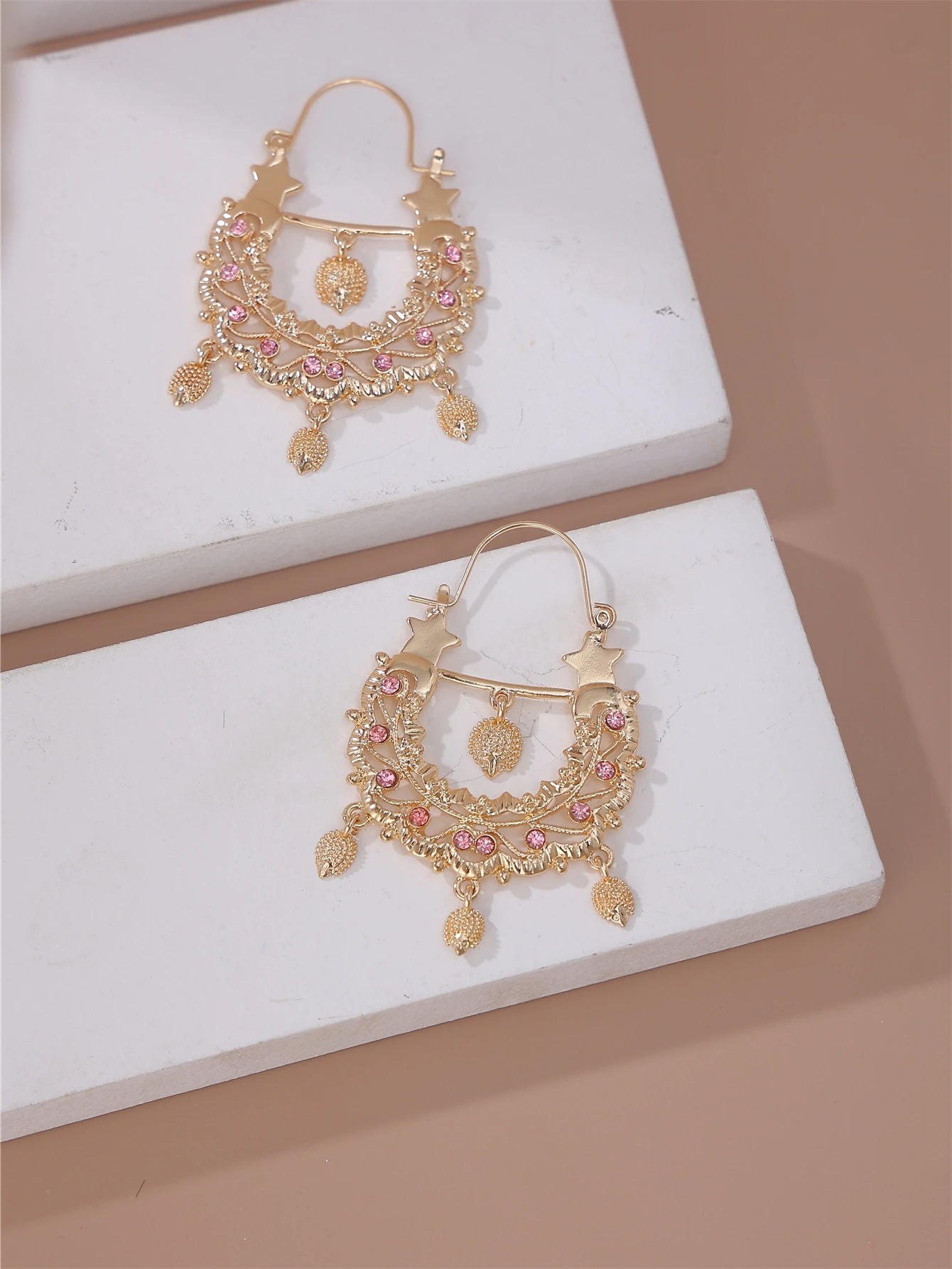 boucle oreille dorée