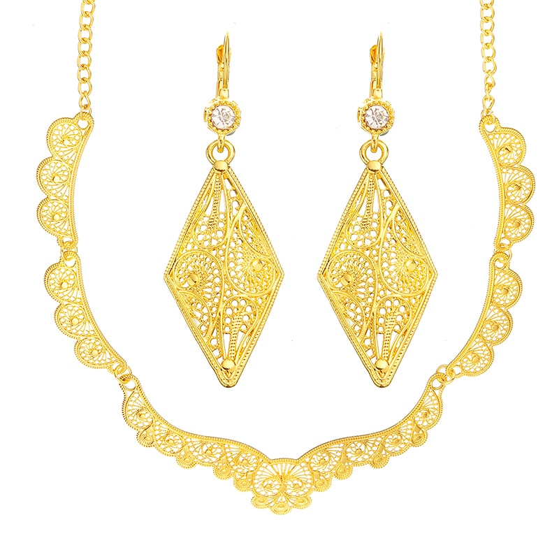 Ensemble-de-bijoux-en-or-arabe-et-marocain-bijoux-la-mode