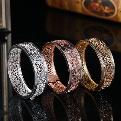 Bracelet manchette mariage arabe