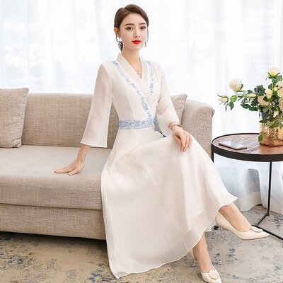 Robe vintage traditionnelle