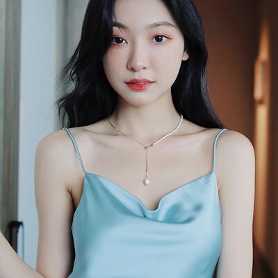Collier asymétrique