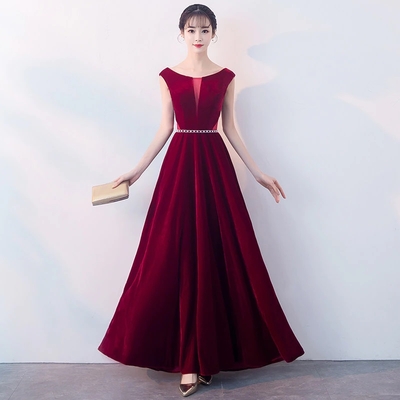 Robe longue sans manche