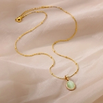 Collier en opale  femme