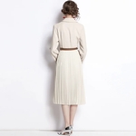 costume femme moderne