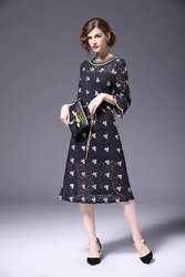 Robe Taille Empire Sans Manches Speechless - Taille S - Noir - Longueur Genoux