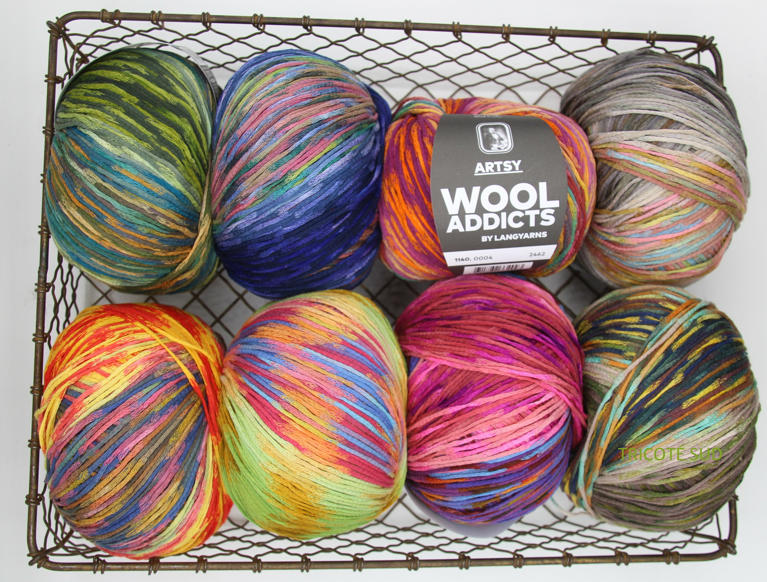 ARTSY LANG YARNS  (1)