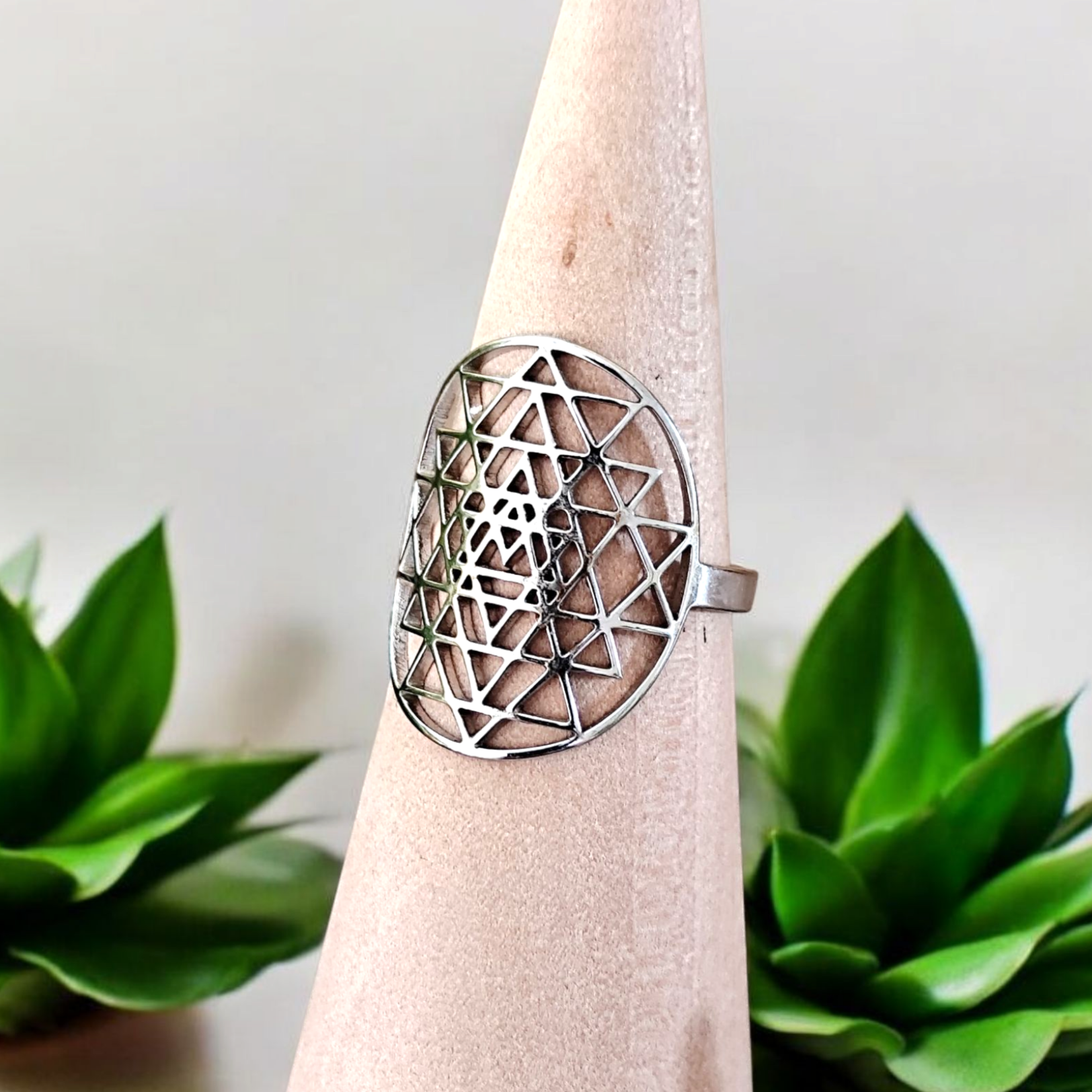 bague-sri-yantra-charme-sens.jpg