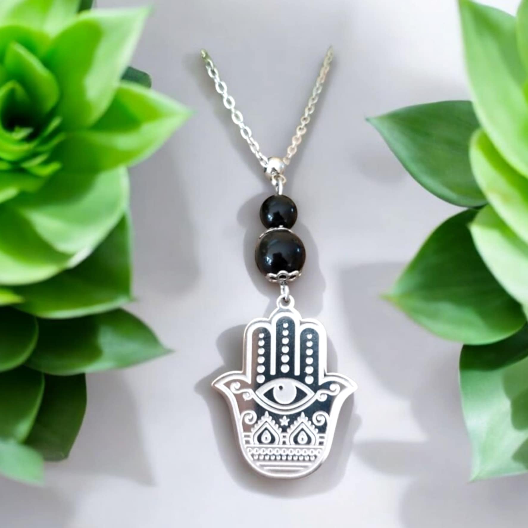 collier-khamsa-charme-benediction
