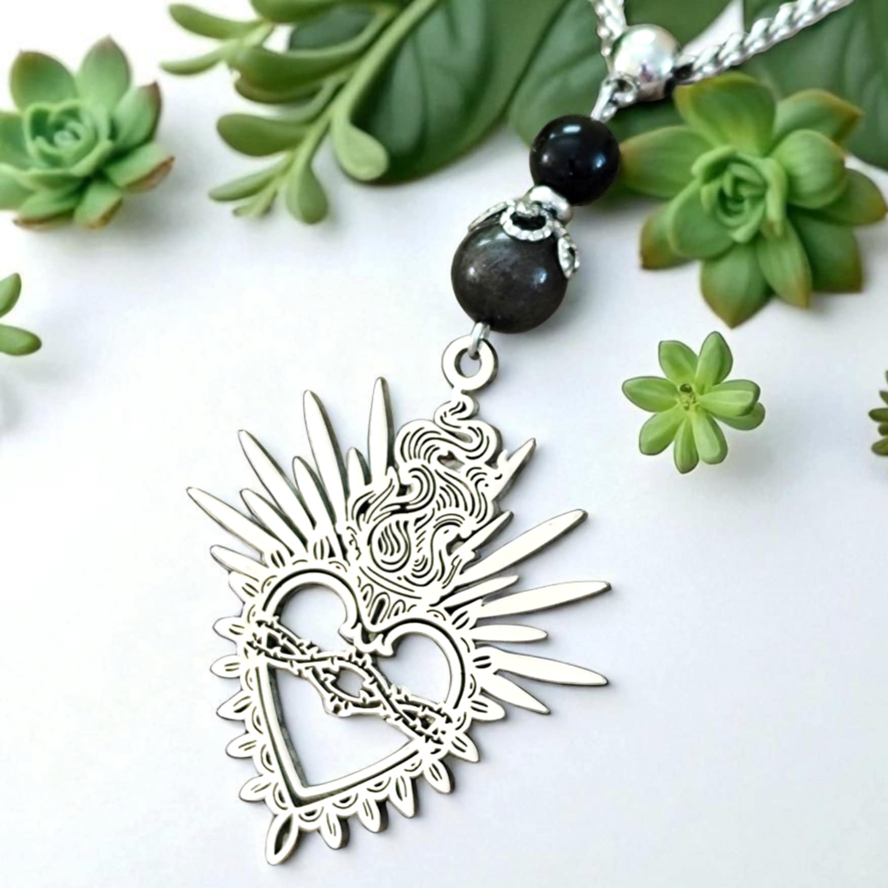 collier-coeur-douceur-charme-approche