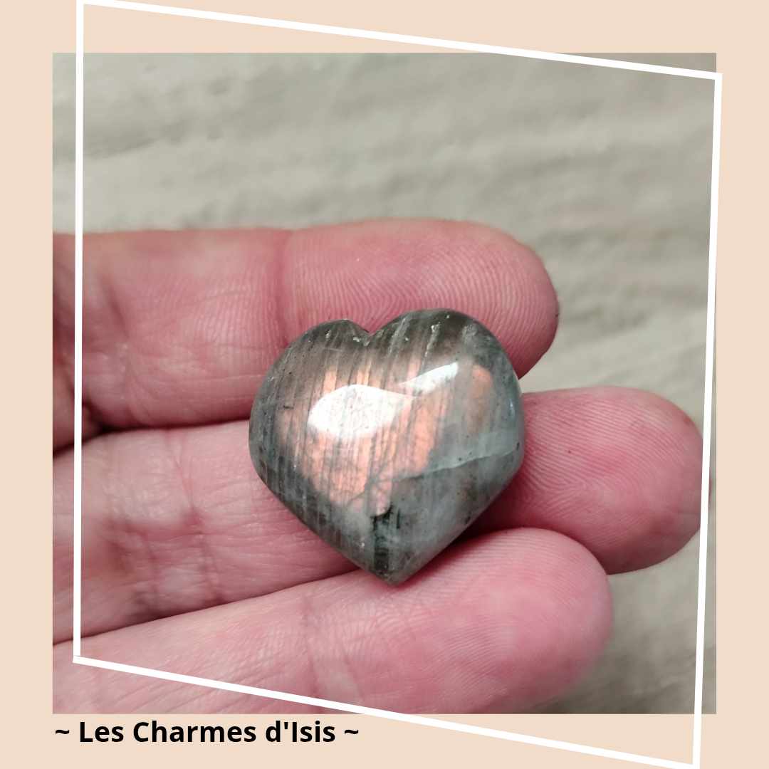 Labradorite 3