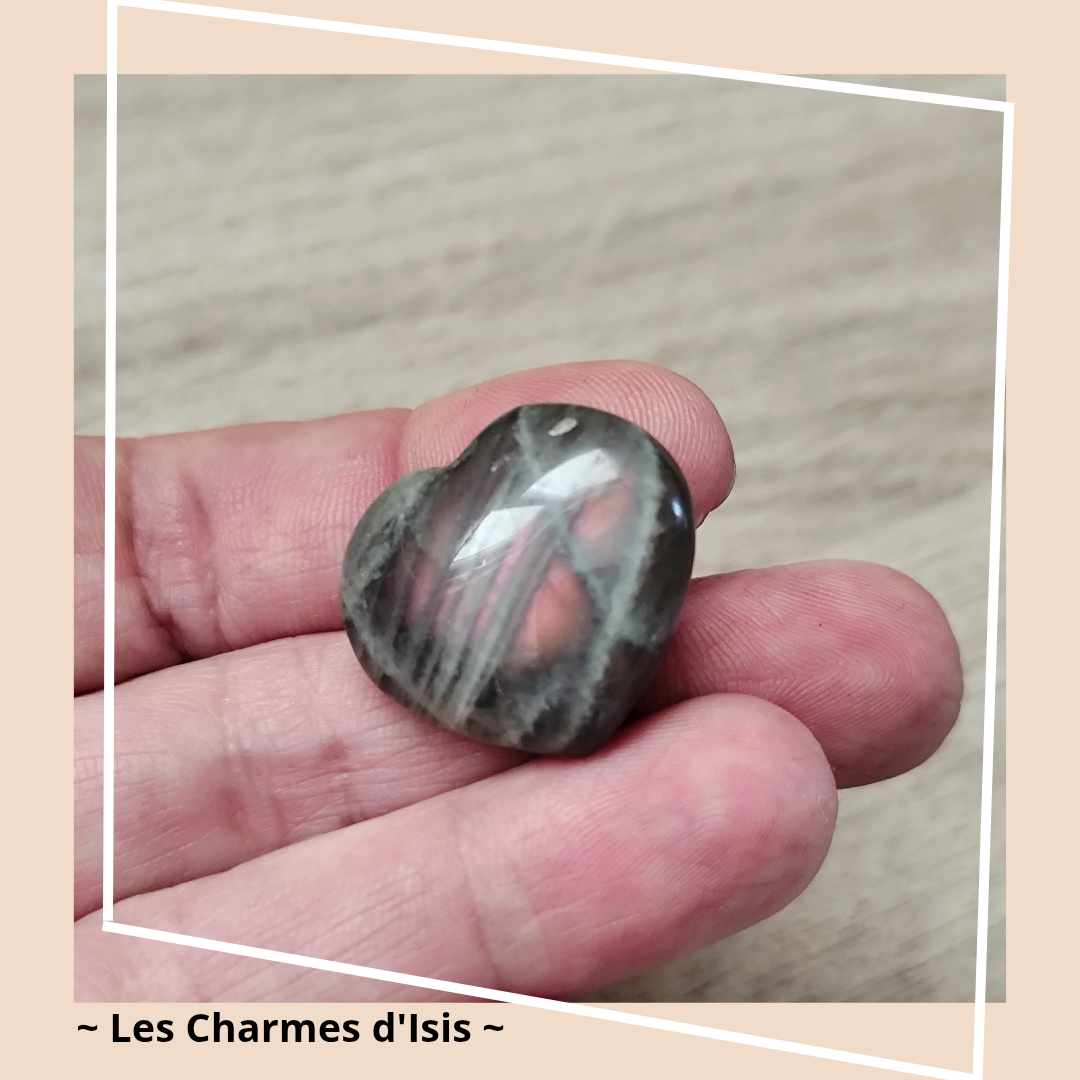 Labradorite 2