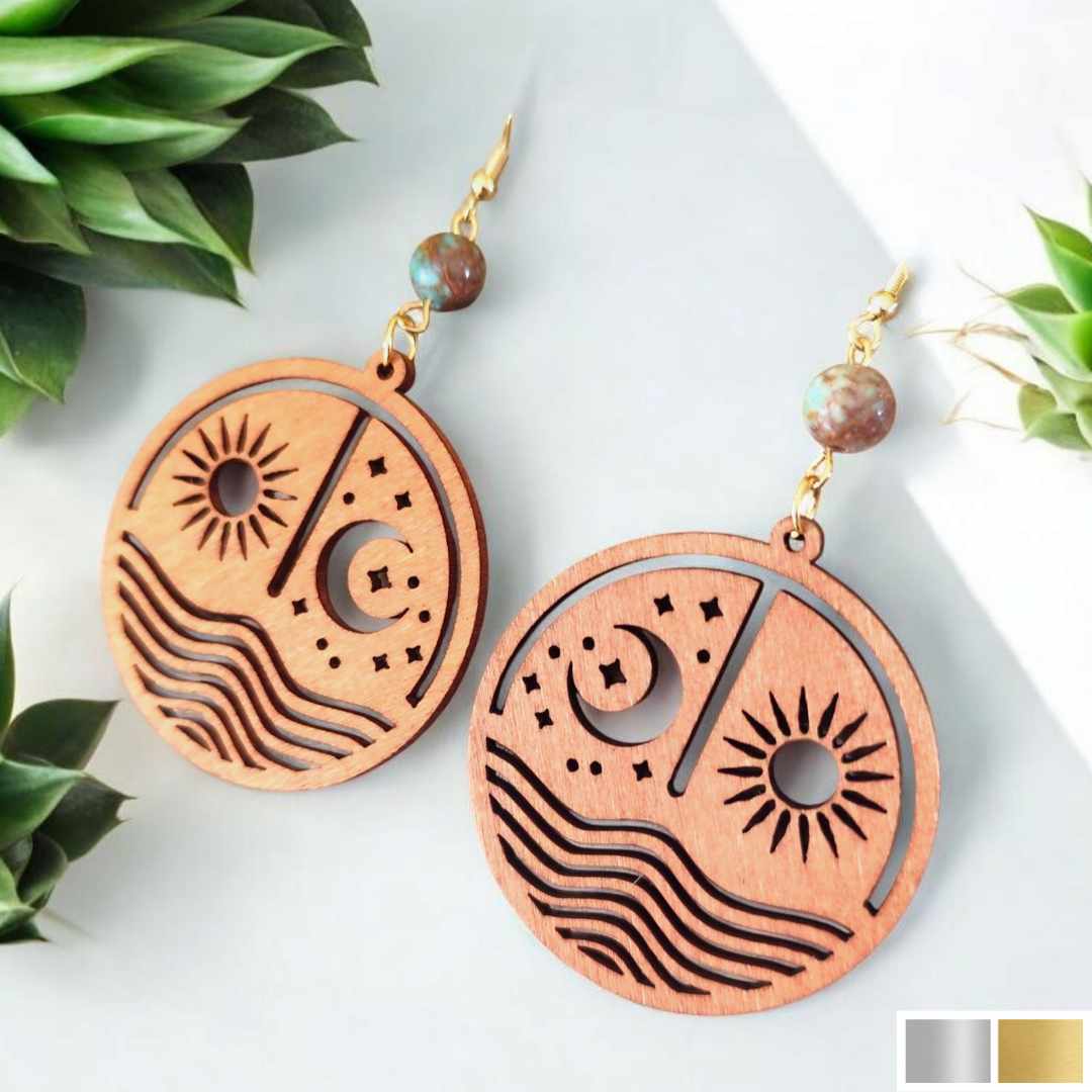 Boucles doreilles Aión – Soleil, Lune et pierre naturelle