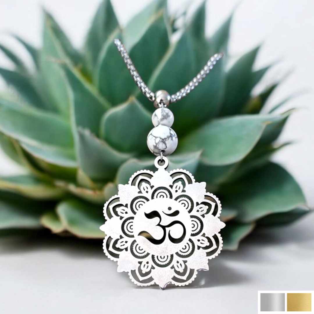 Collier OM