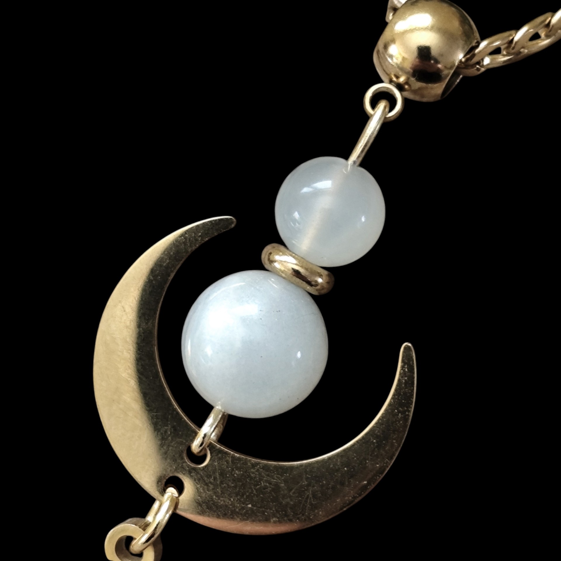 Pierre de Lune Blanche