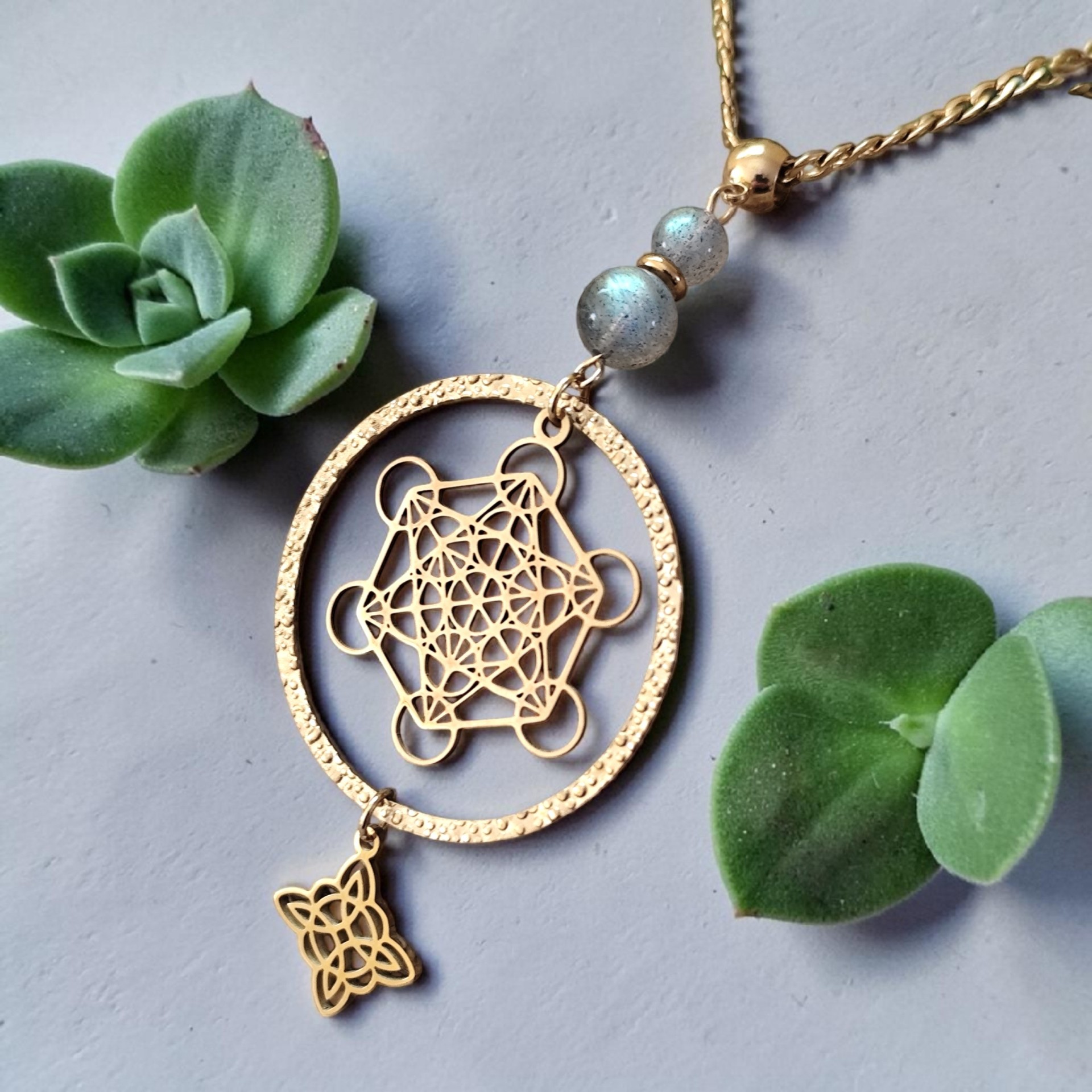 collier-doré-metatron-charme-appartenance.jpg