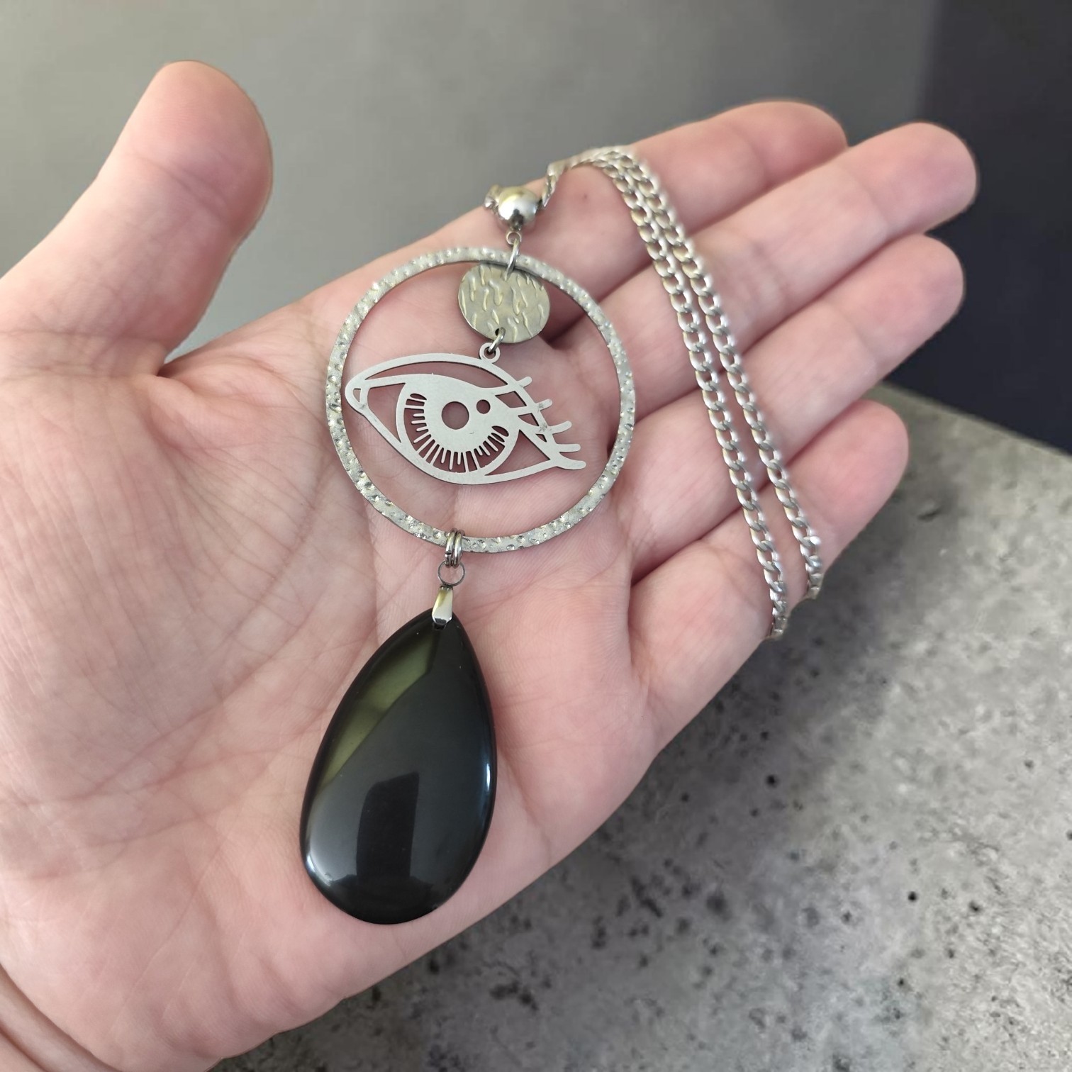 collier-oculus-charme-clairvoyance.jpg