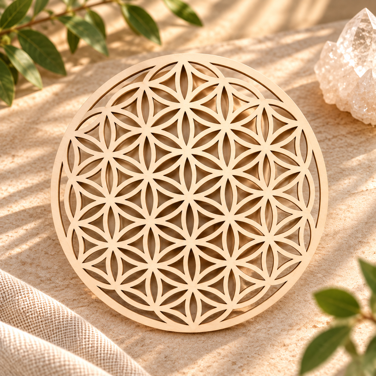 fleur-de-vie-en-bois-ajoure-15-cm-pour-pierres-et-meditation