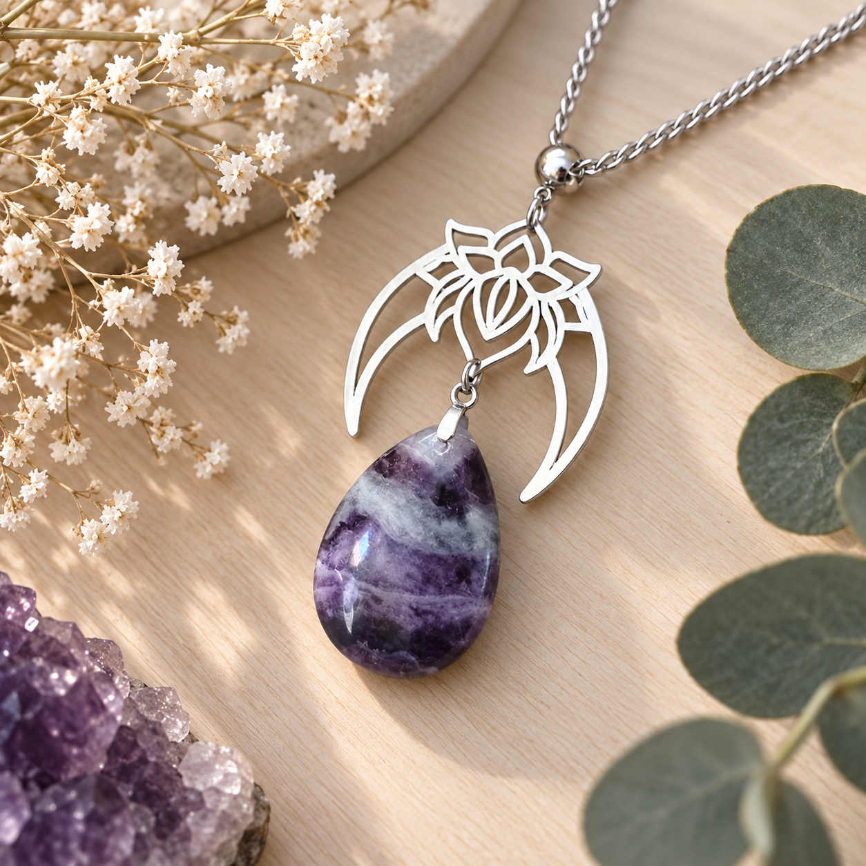 collier-argente-lotus-lunaire-charme-foi-jpg