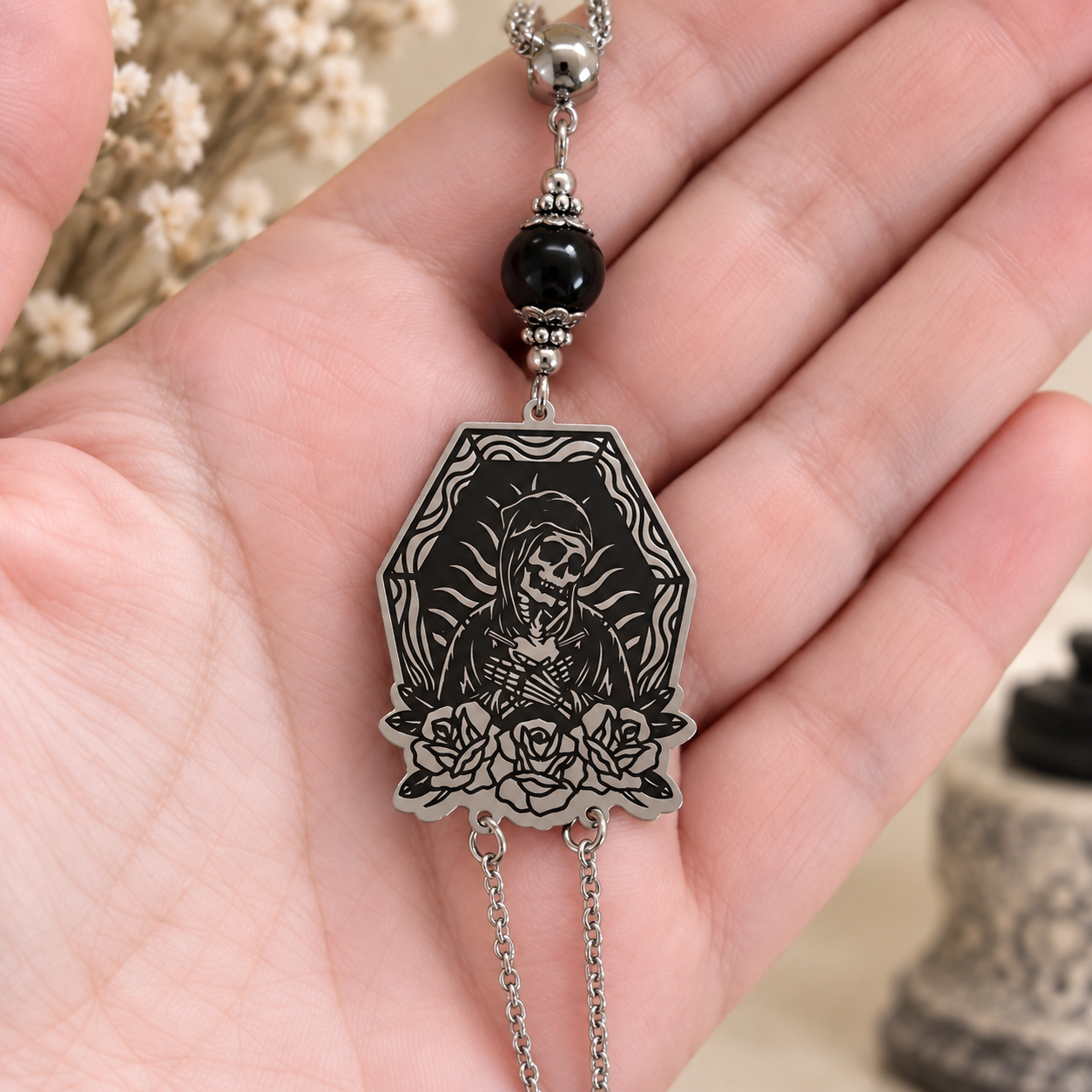 collier-santa-muerte-pierres-naturelles.jpeg (1)