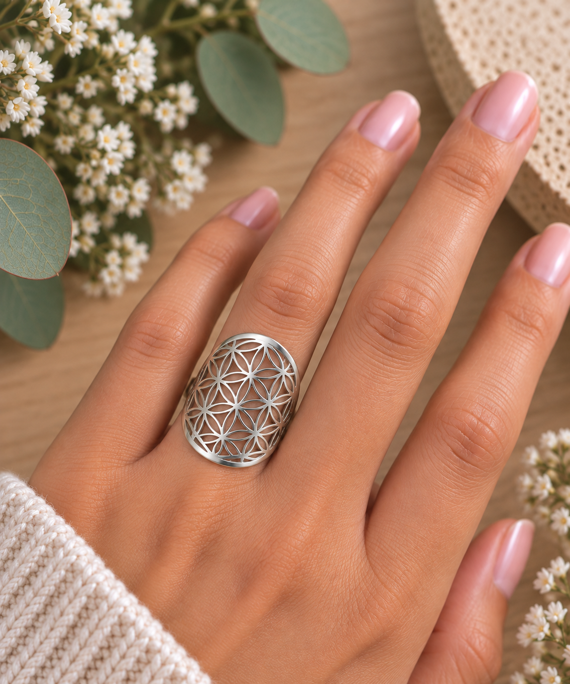 bague-fleur-de-vie-harmonie-portée