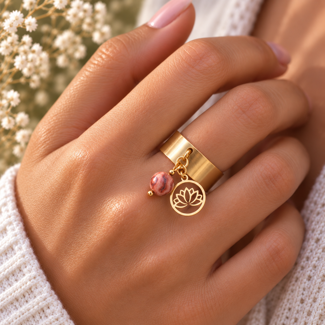 bague-maia-lotus-creation-portée-jpg