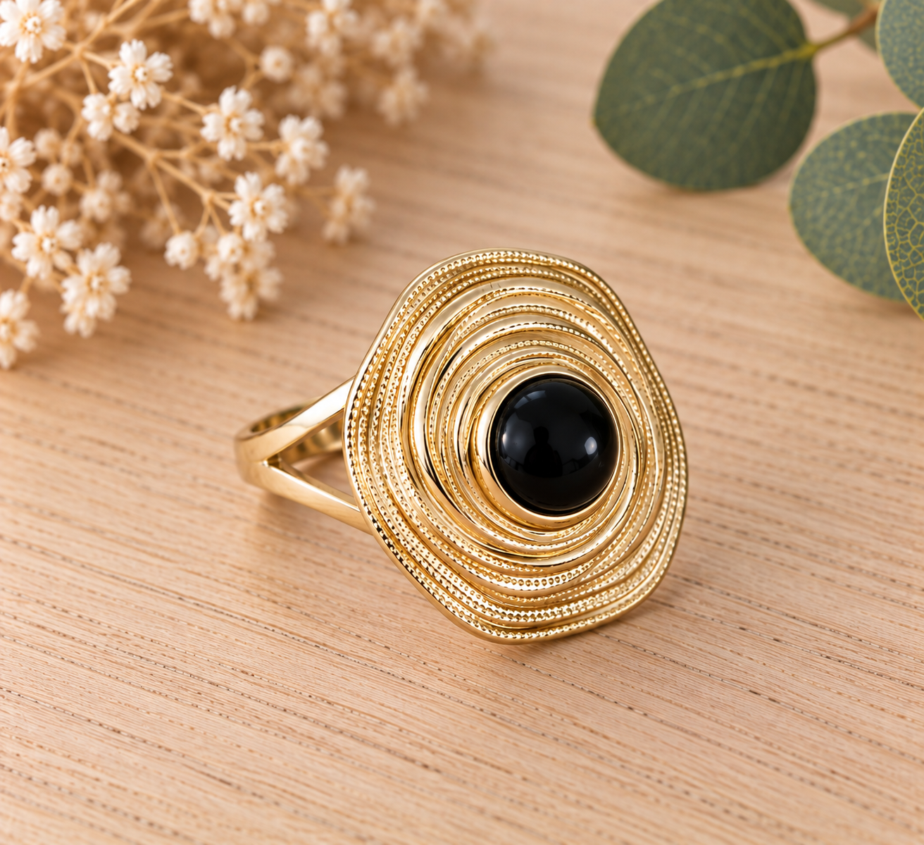 bague-saelia-etreinte-dorée