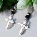 bijoux acier et pierres