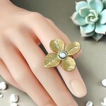 bague-dorée-flora-floraison.jpg
