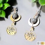 Boucles d’oreilles Quintessence – Lotus, lune et pierre naturelle