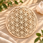 fleur-de-vie-en-bois-ajoure-15-cm-pour-pierres-et-meditation