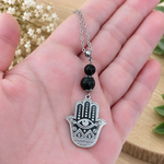 collier-khamsa-charme-benedictiontenue-en-main