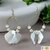 Boucles d'Oreilles Éclosion | Fleur et Pierre Personnalisables