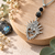 collier-coeur-douceur-charme-approche