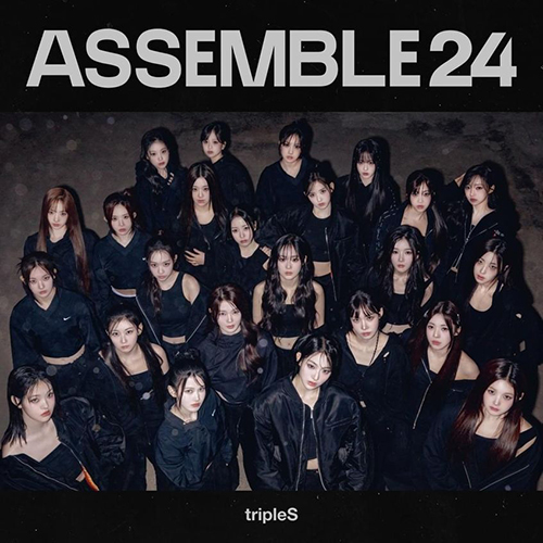 TRIPLES - Assemble24 (Photobook ver.)