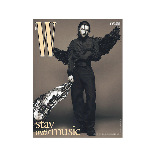 STRAY-KIDS-Straykids-W-Korean-Magazine-Juin-2024-Vol-6-Hyunjin-A-cover