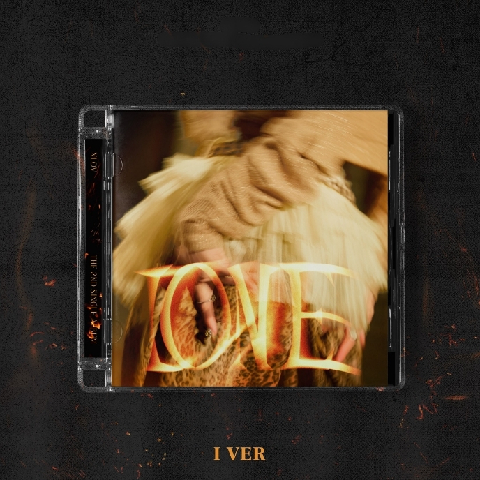 XLOV-I-One-cover-1-Version-mkpop