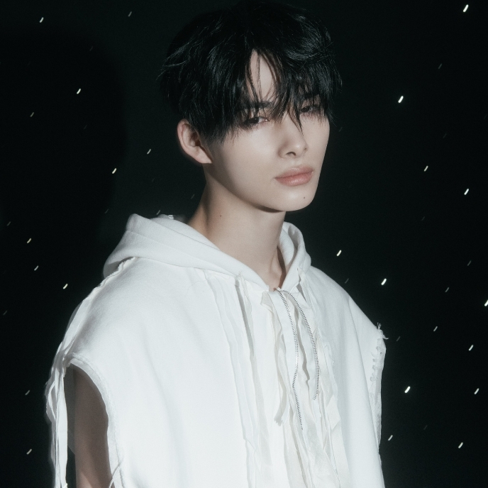 ENHYPEN-宵-YOI-Solo-Jacket-Edition-Cover-Niki-Version-mkpop