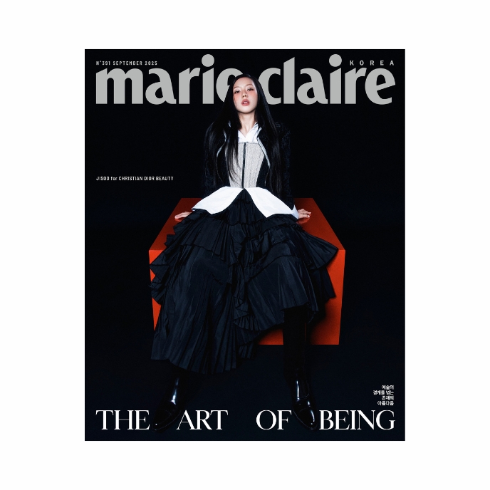 JISOO-BLACKPINK-Marie-Claire-Korea-Magazine-Septembre-2025-cover-A-mkpop