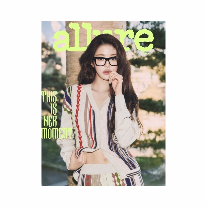 Jang-Won-Young-IVE-Allure-Korean-Magazine-Férvier-2026-cover-D-mkpop