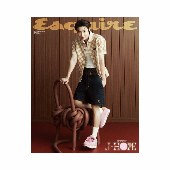 J-HOPE-BTS-Esquire-Korea-Magazine-Mai-2026-D-cover-mkpop