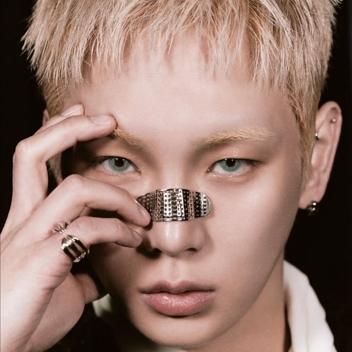 shinee-6th-mini-album-atmos-RaIn-Ceremony-Key-mkpop