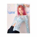 KYOKA-Elle-Korean-Magazine-Aout-cover-E-mkpop