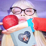 chuu-the-first-album-xo-my-cyberlove-xo-mkpop