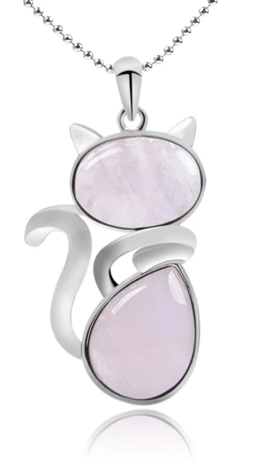 collier chat en quartz rose