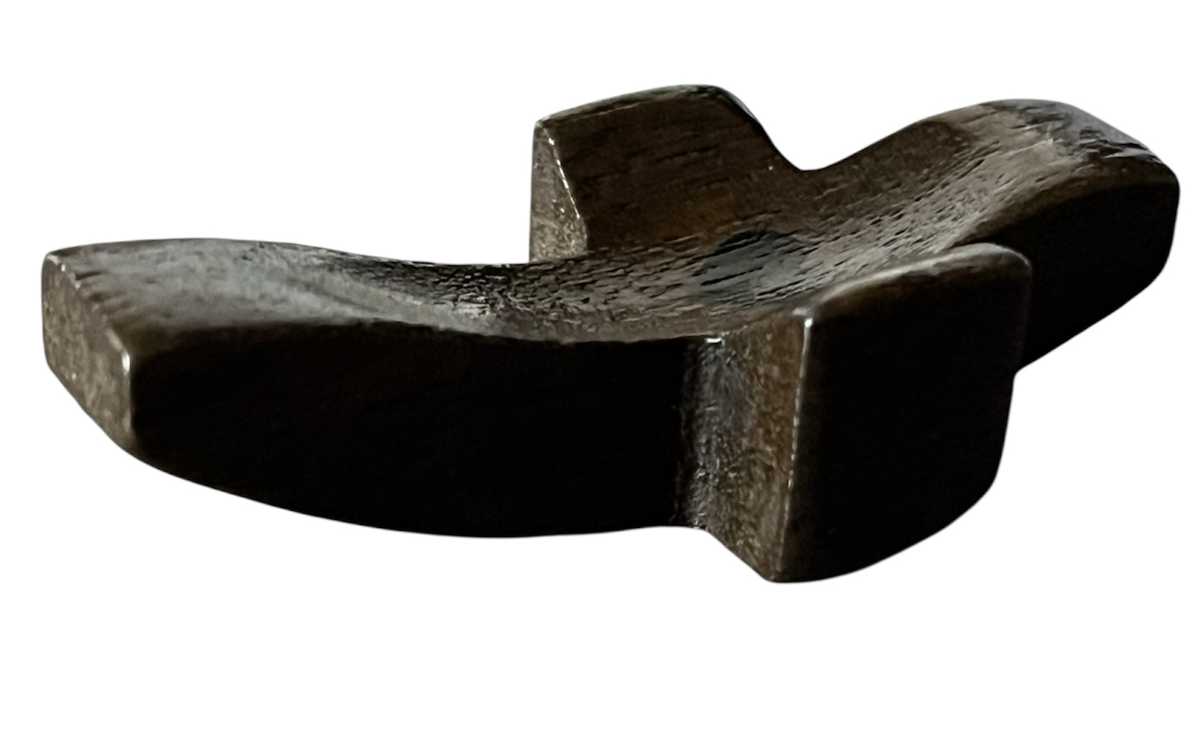 croix-bois-pouce-recueillement.jpg