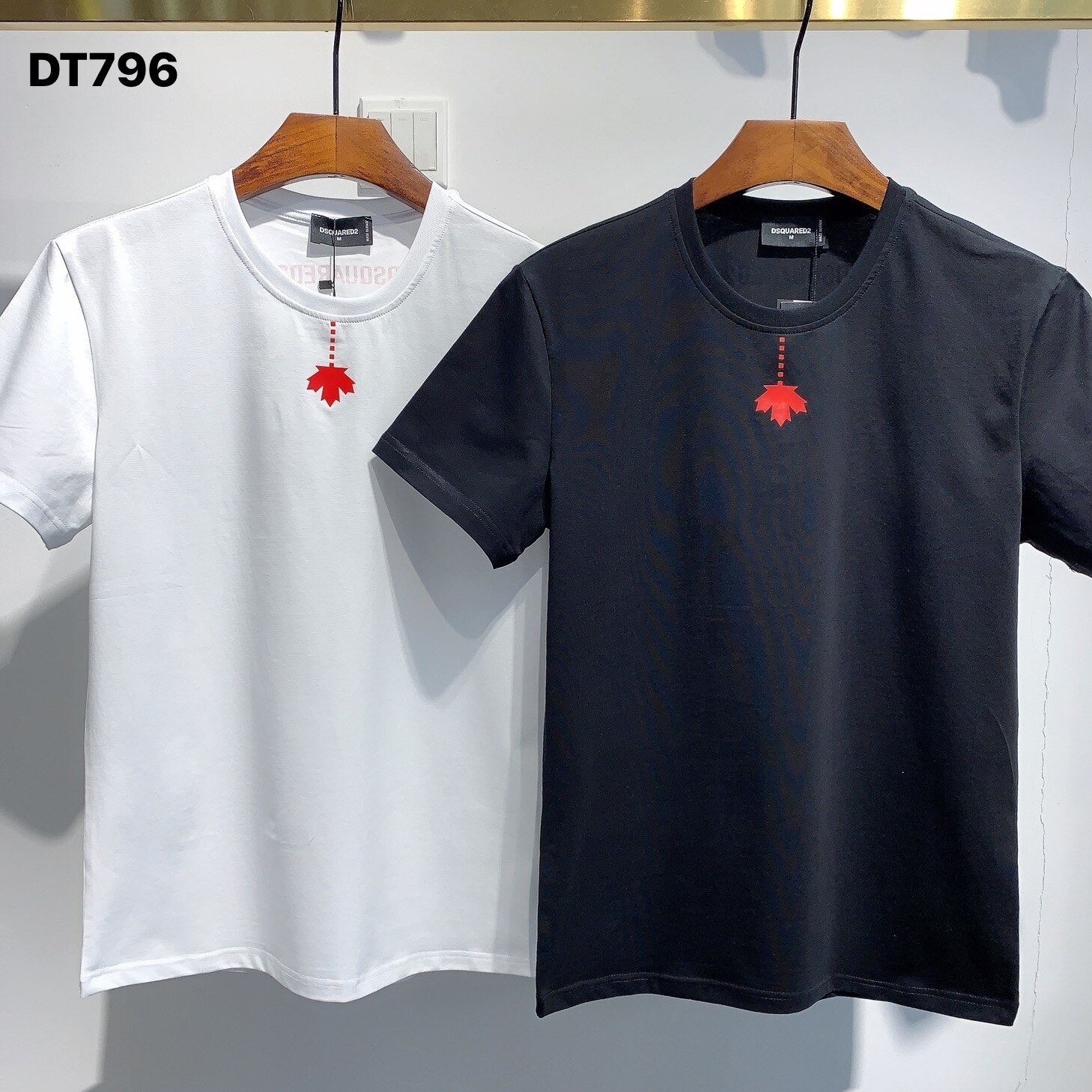 Dsquared2-T-Shirt-manches-courtes-col-rond-pour-homme-ample-et-tendance-en-coton-imprim-classique
