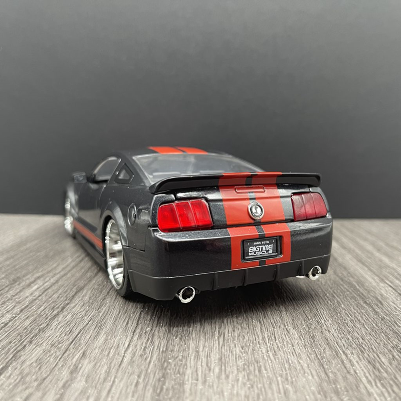 Ford-Mustang-Shelby-GT500-KR-1-24-mod-le-de-voiture-de-sport-en-alliage-en