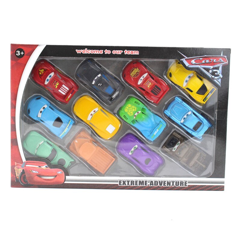 Mod-le-de-voiture-Disney-Pixar-cars-3-Lightning-McQueen-Jackson-Storm-camion-Mack-oncle-1