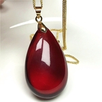 Pendentif-naturel-rouge-sang-ambre-bijoux-pour-femme-et-homme-cadeau-de-gu-rison-perles-35x21x12mm